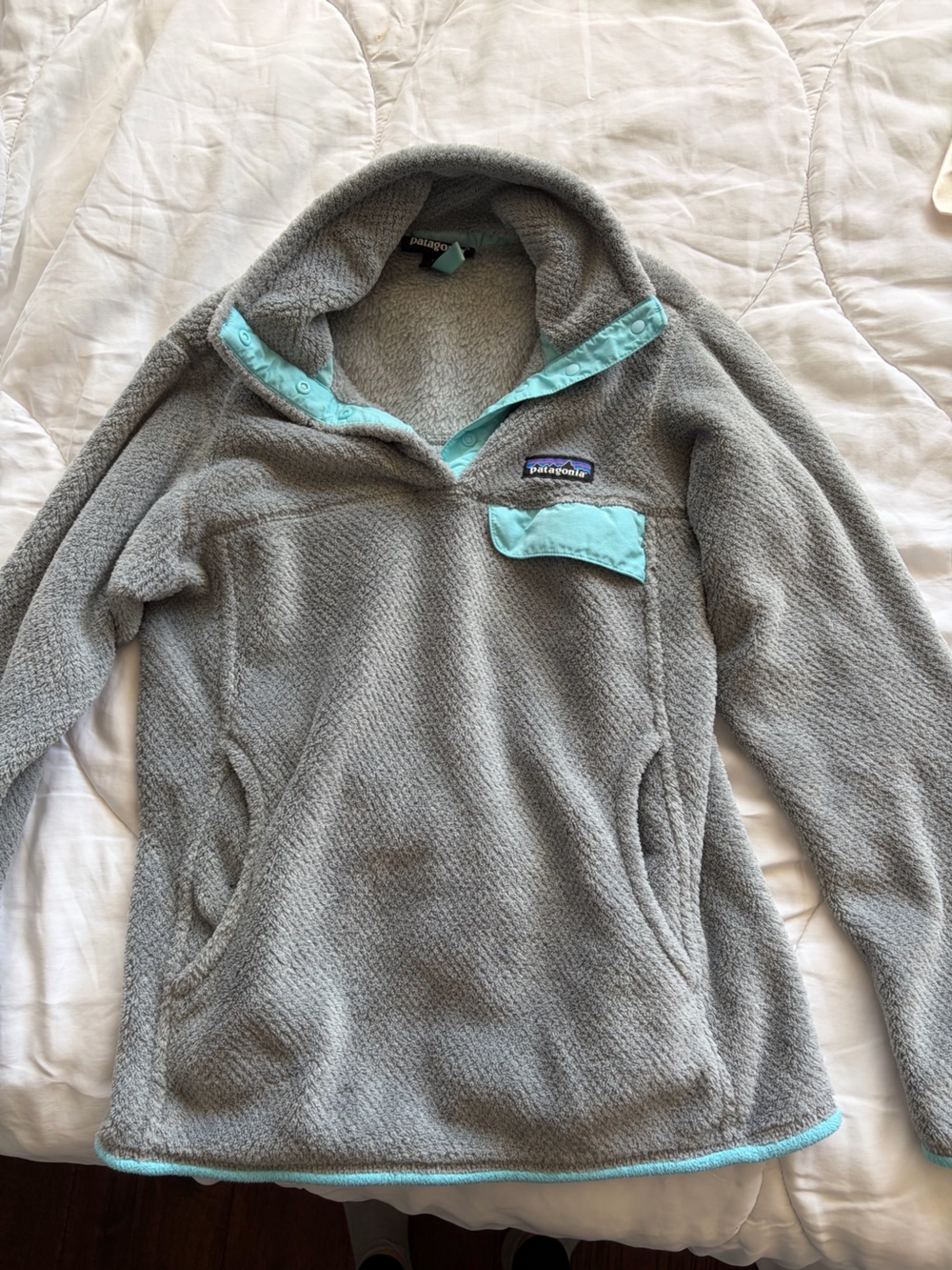 Patagonia Gray Fleece Pullover with Teal Snap Placket